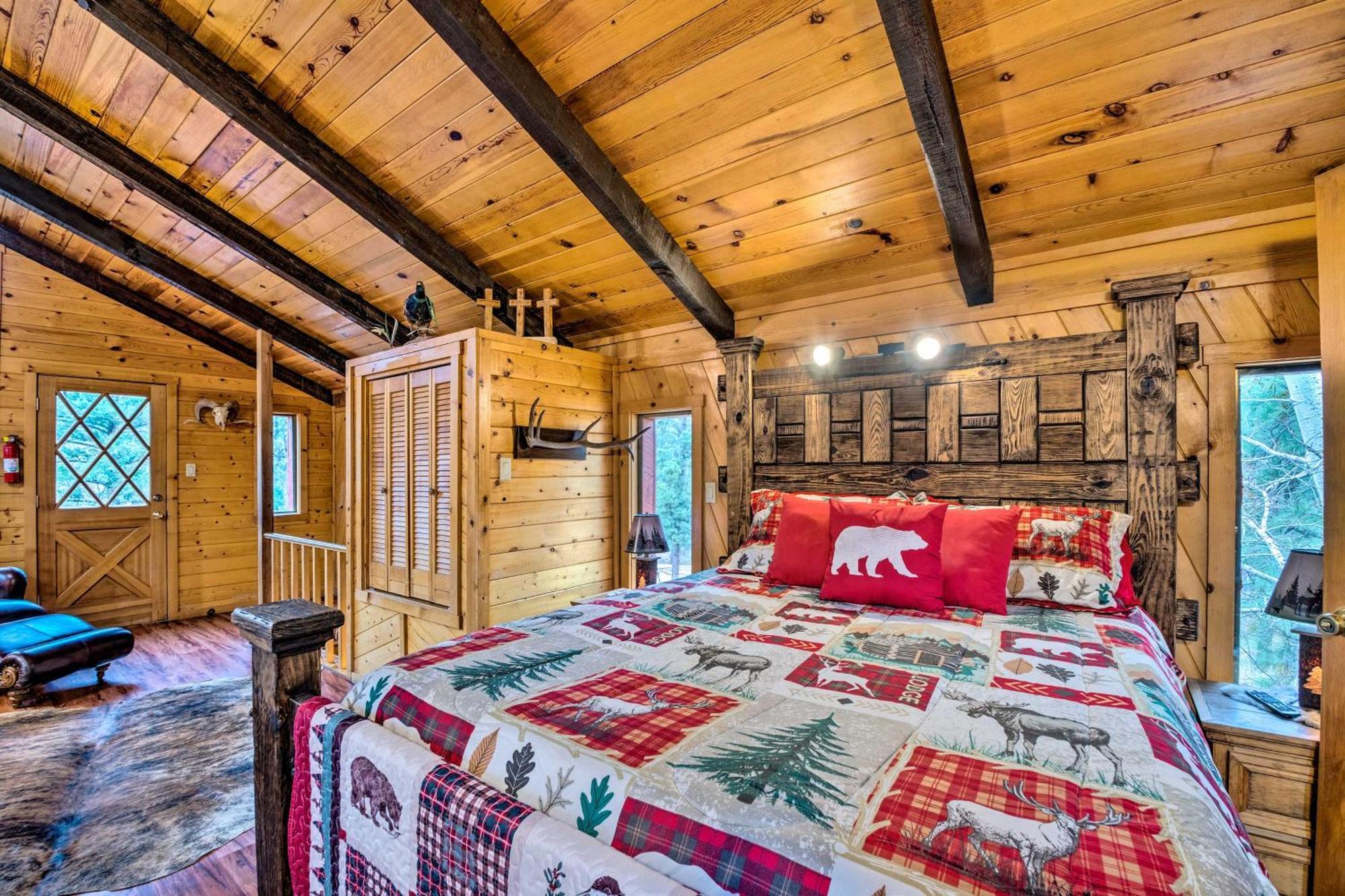 Unique Bear Country Cabin In Ruidoso With Hot Tub! Zewnętrze zdjęcie