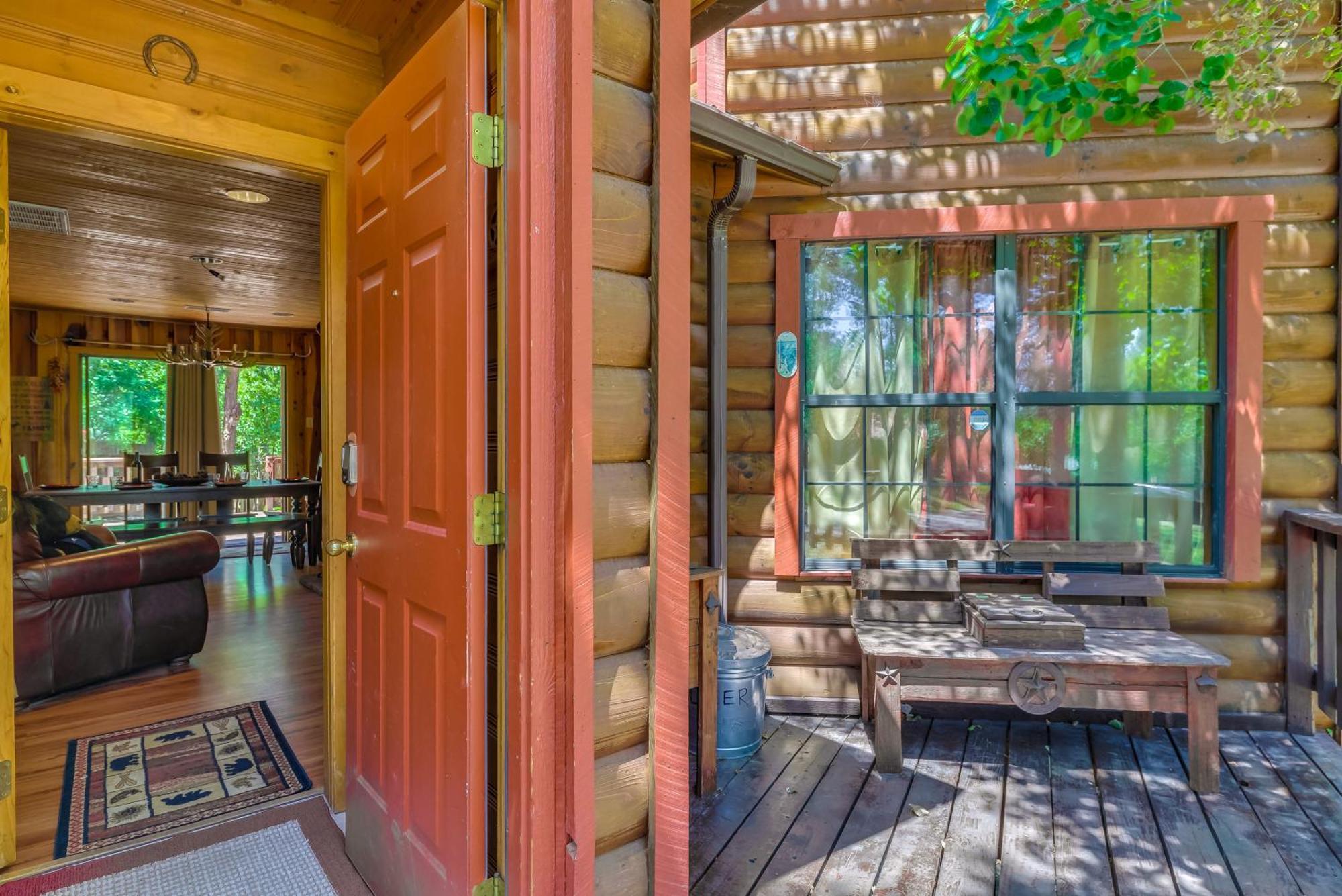 Unique Bear Country Cabin In Ruidoso With Hot Tub! Zewnętrze zdjęcie
