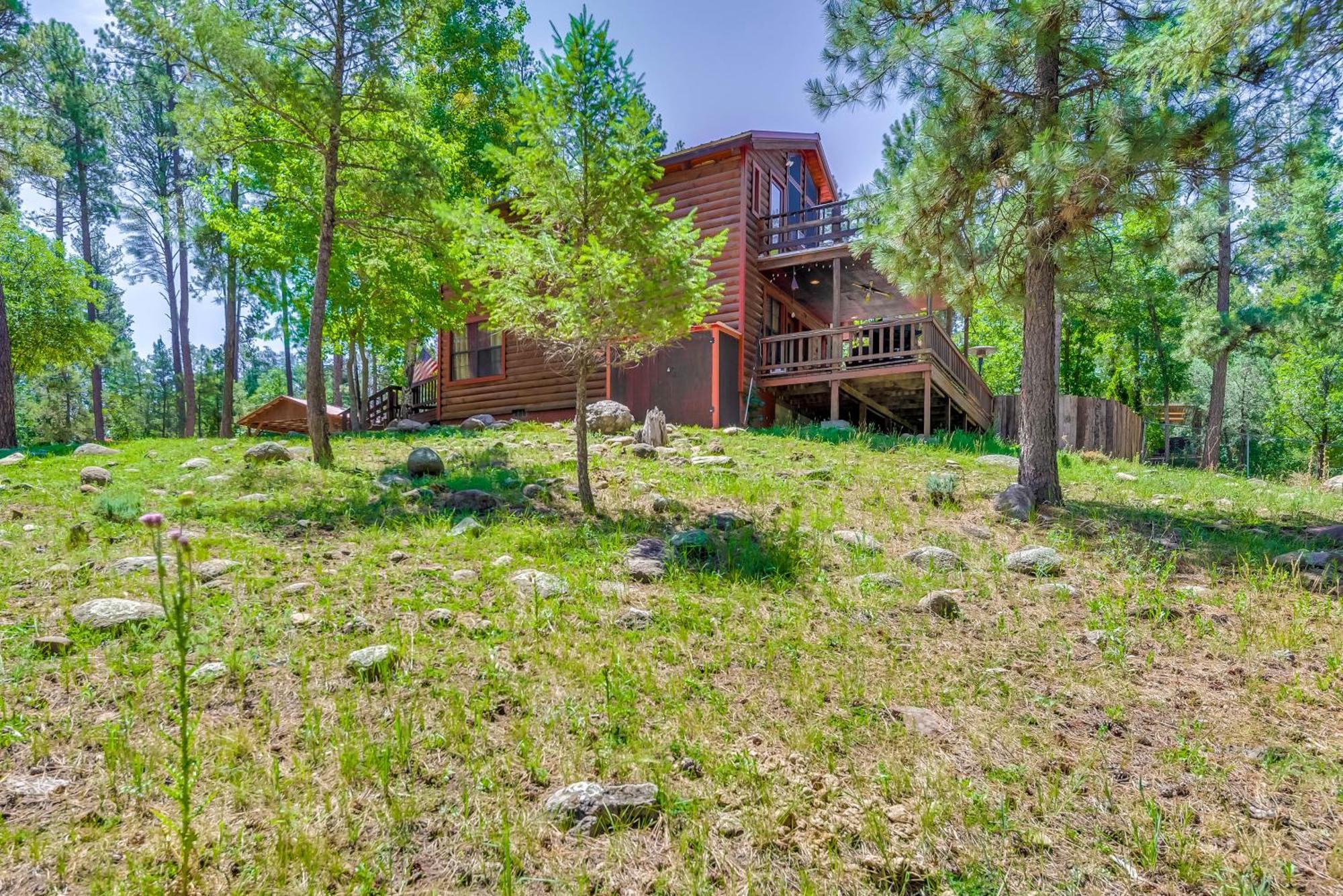 Unique Bear Country Cabin In Ruidoso With Hot Tub! Zewnętrze zdjęcie