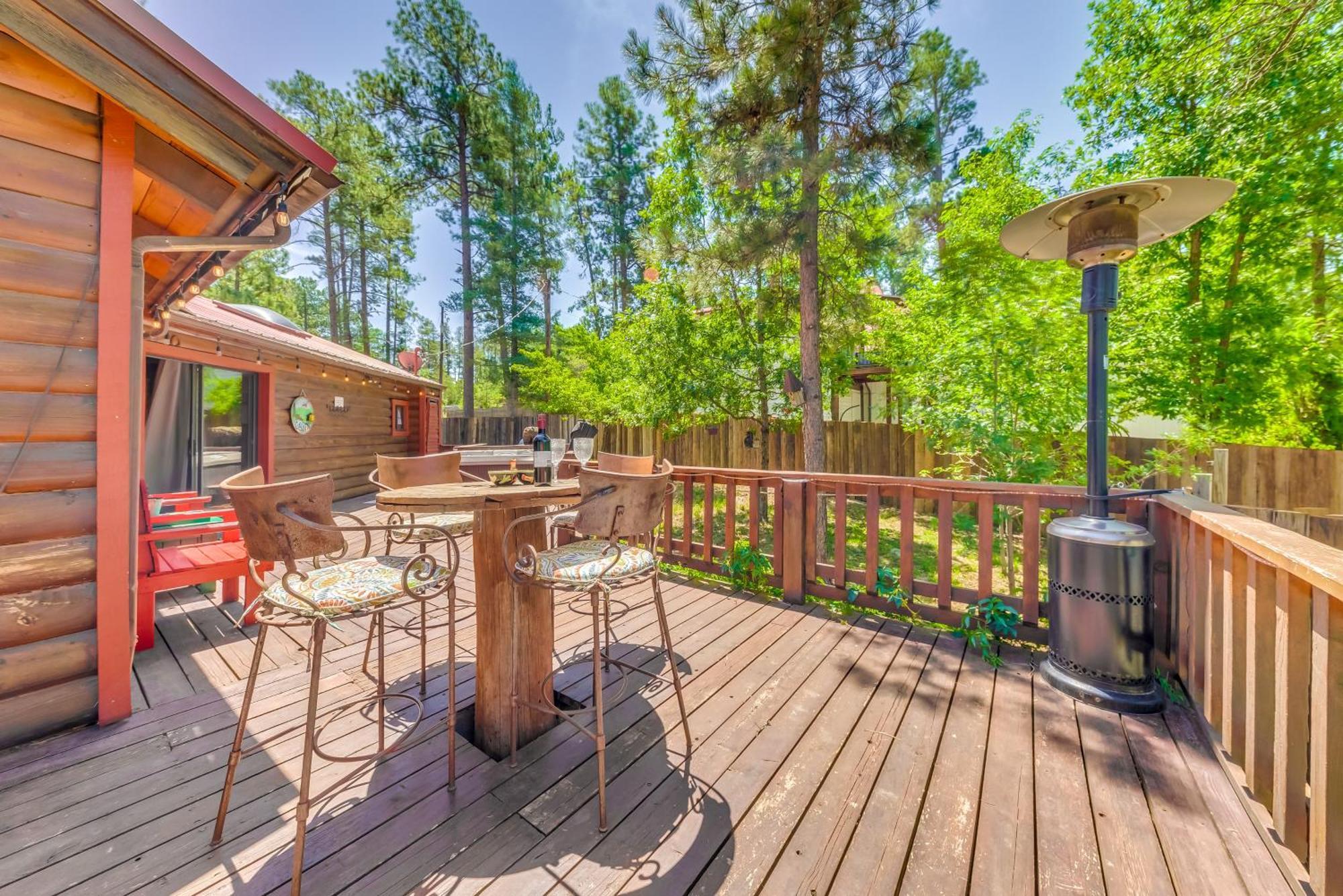 Unique Bear Country Cabin In Ruidoso With Hot Tub! Zewnętrze zdjęcie